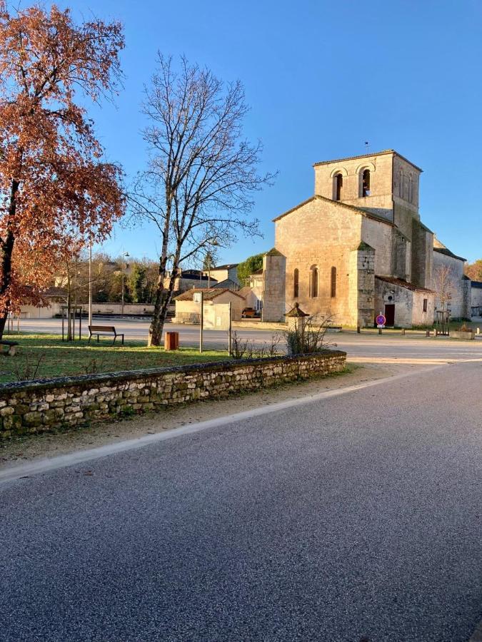Le Pressoir De Marsac Hotel Marsac  Buitenkant foto